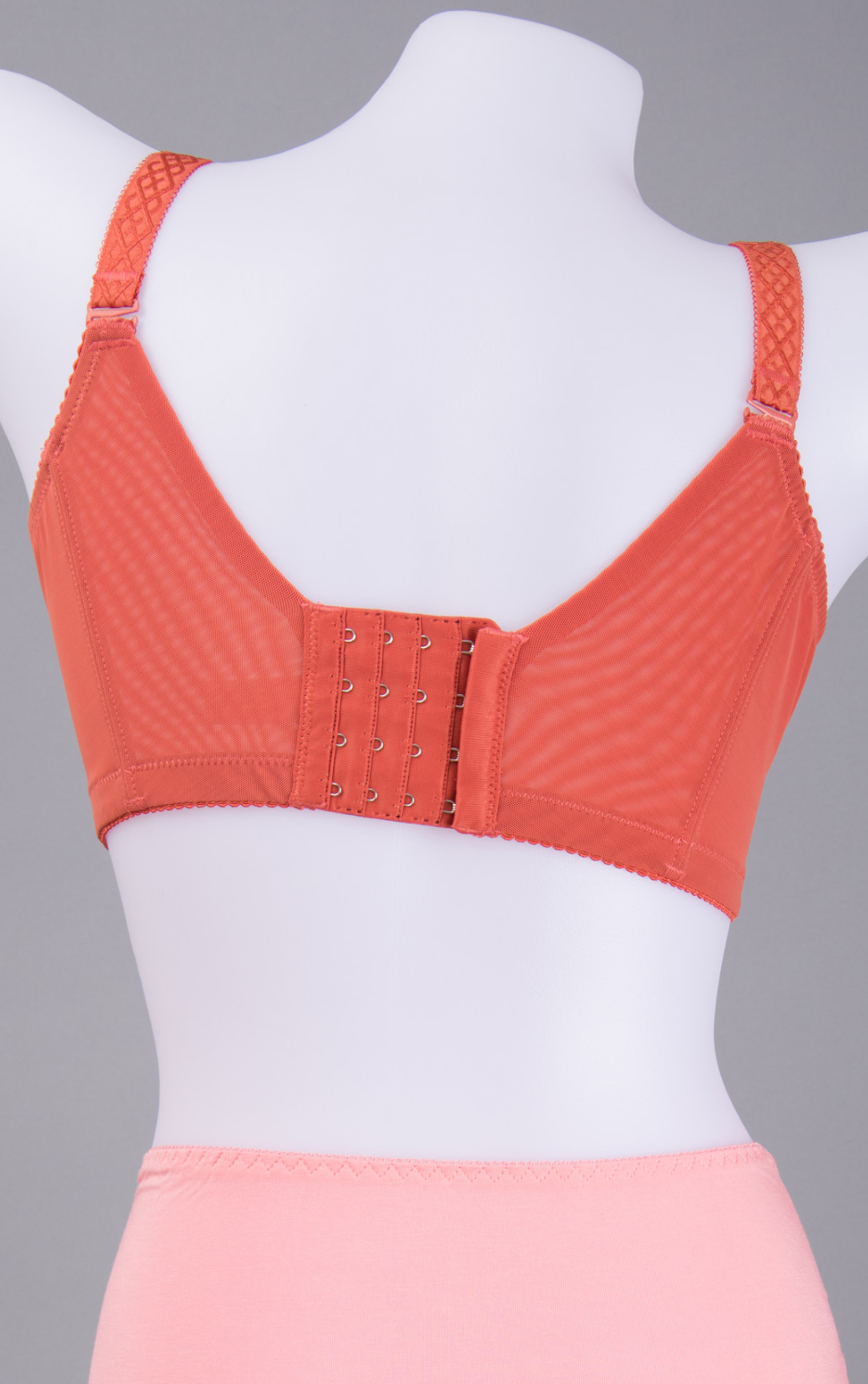 Crochet Lace Underwire Contour Bra - Multi-Way Strap | Bradoria
