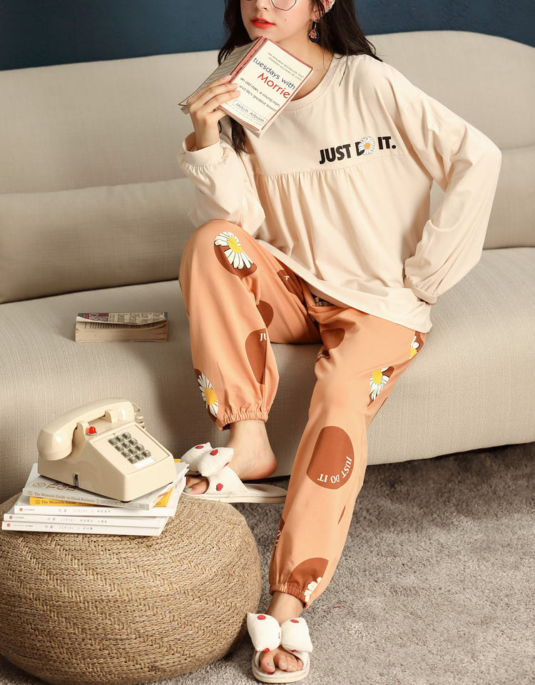 Comfy Daisy Print Long Sleeve Pajamas #71032