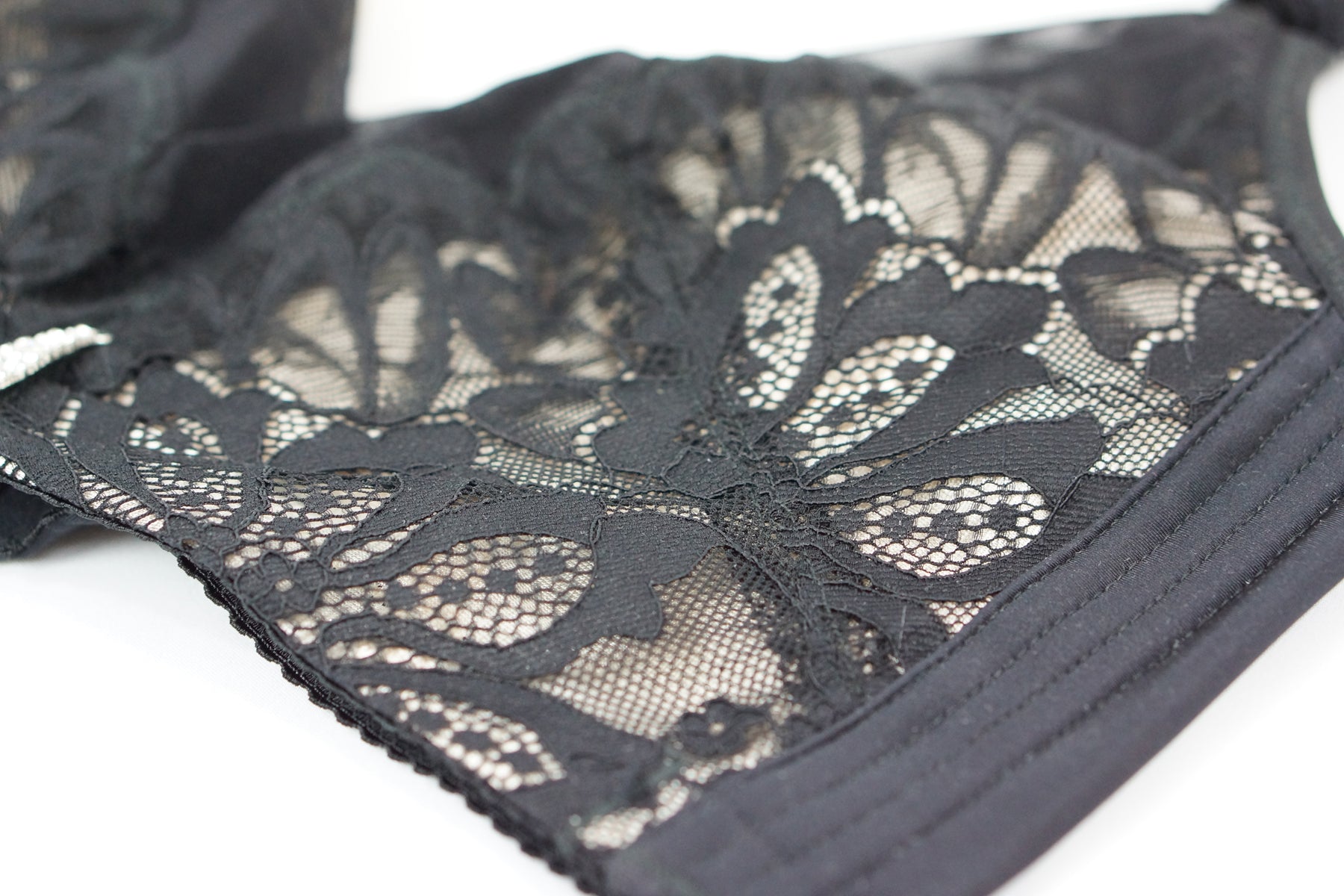 Floral Lace Wireless Contour Bra - Natural Lift | Bradoria