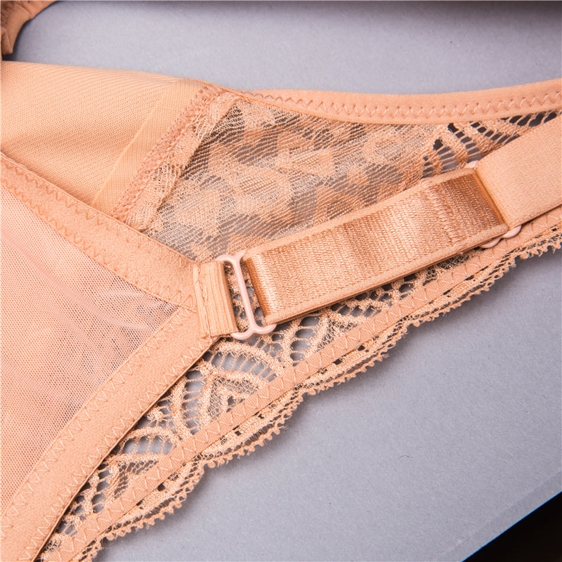 French Lace Wireless Contour Bra - Full Coverage | Bradoria